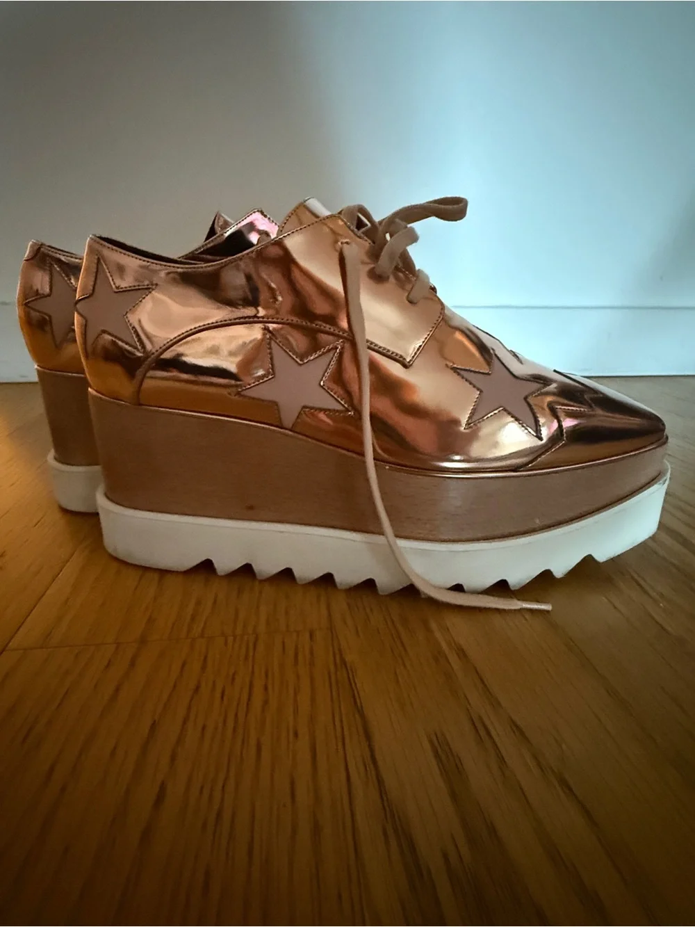 Stella McCartney Metallic Rose Gold Platform Lace-Up Sneakers with Pink Stars